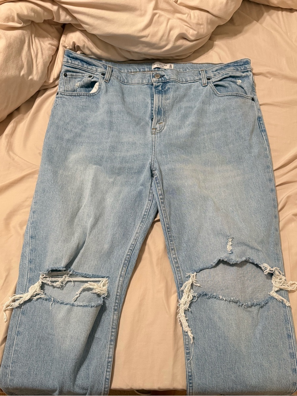 Abercrombie 90s straight leg jeans